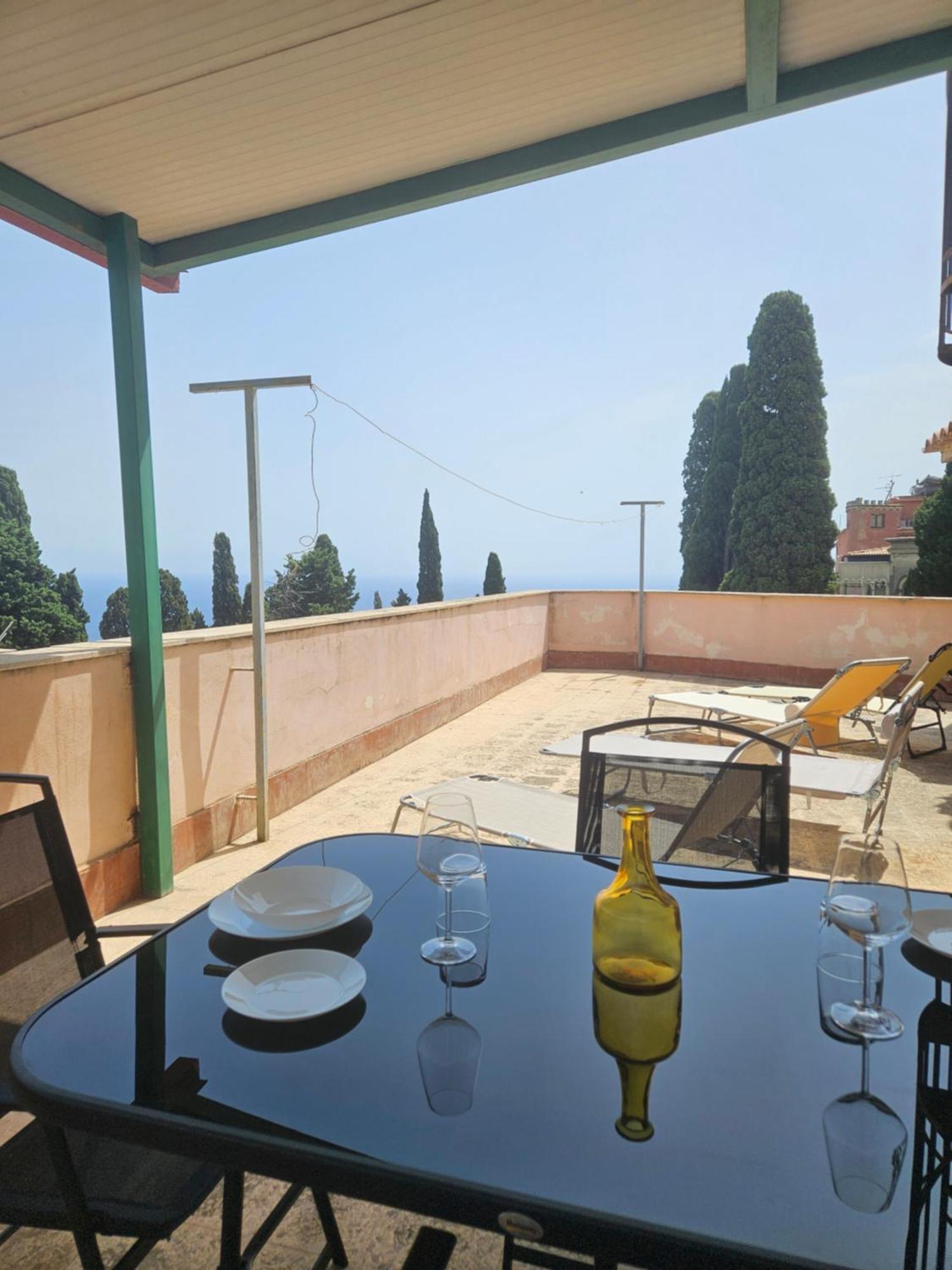 Porta Messina Rooms Таормина Экстерьер фото