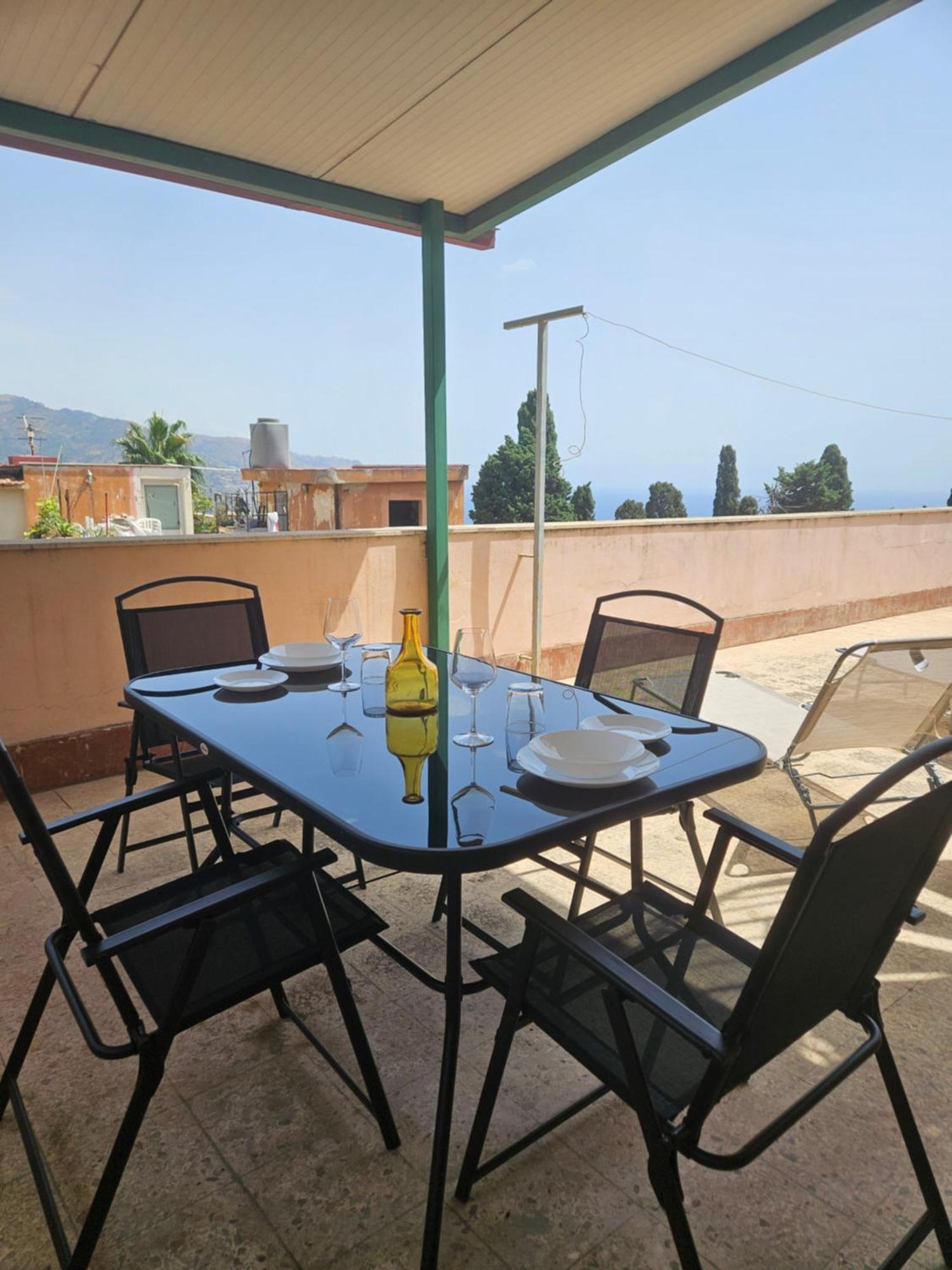 Porta Messina Rooms Таормина Экстерьер фото